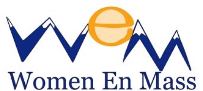 women en mass logo